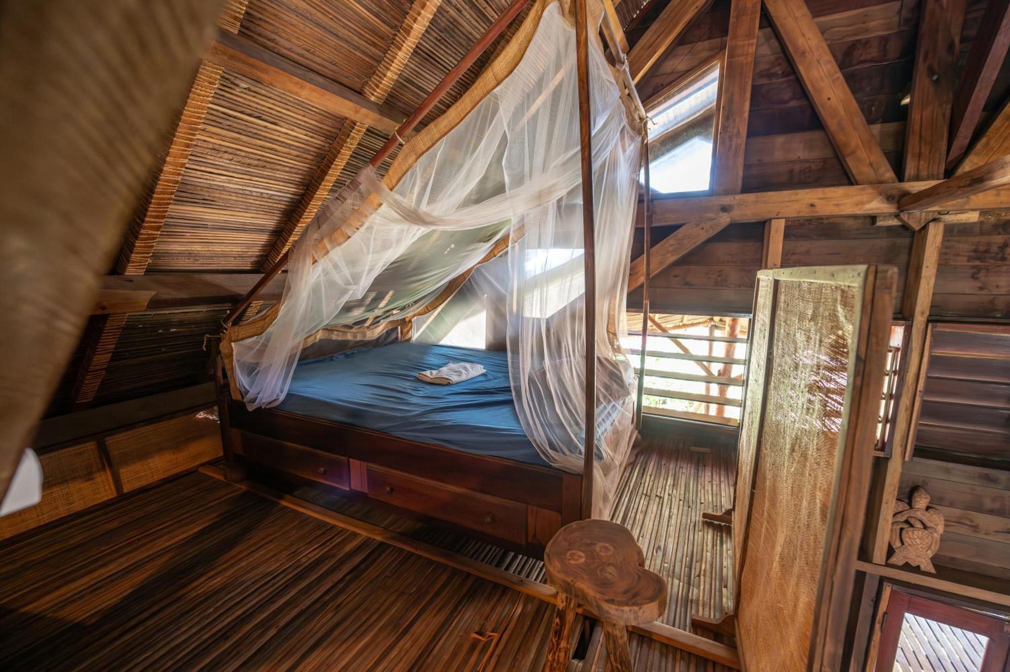 Ambolobozo Shambala Madagascar: Beachfront Lodge And Adventures מראה חיצוני תמונה