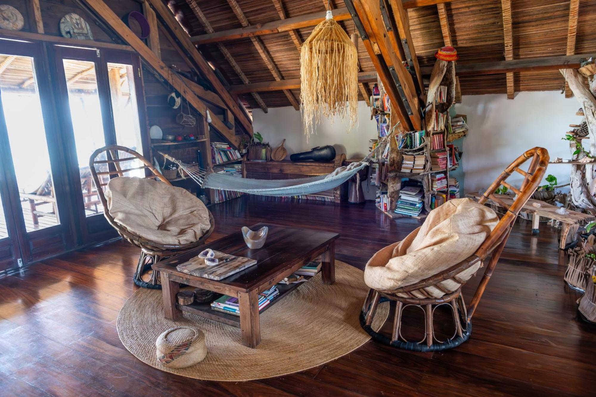 Ambolobozo Shambala Madagascar: Beachfront Lodge And Adventures מראה חיצוני תמונה