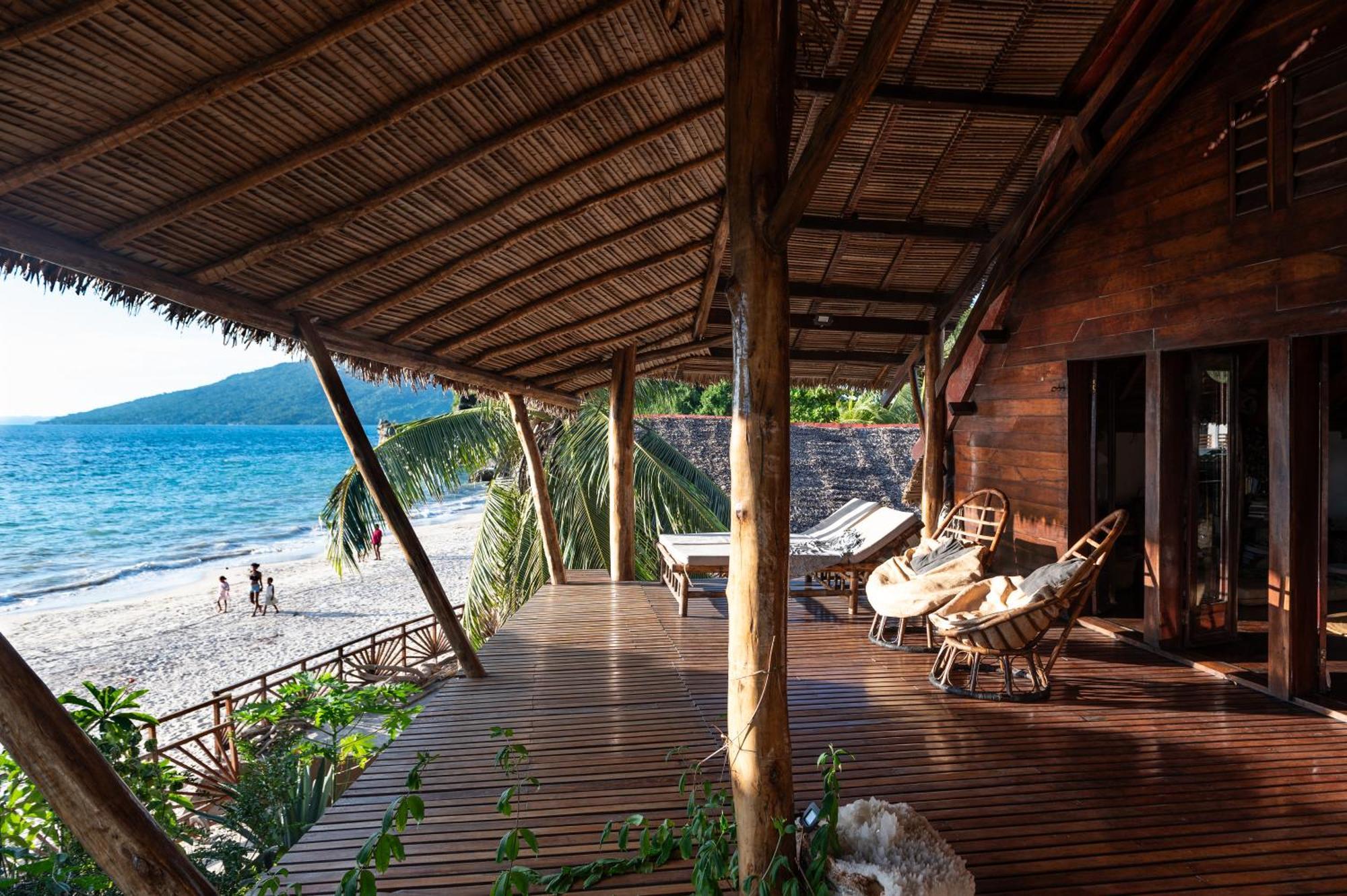 Ambolobozo Shambala Madagascar: Beachfront Lodge And Adventures מראה חיצוני תמונה
